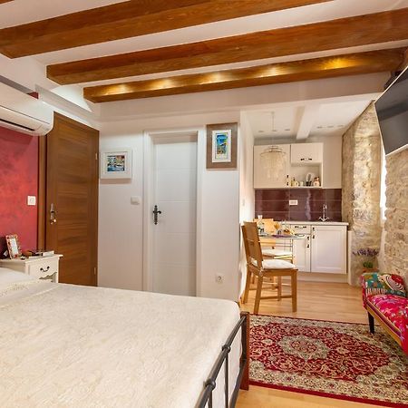 ספליט Studios Aurelia Palace חדר תמונה