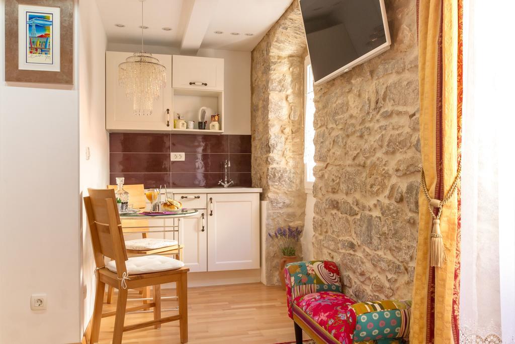 ספליט Studios Aurelia Palace חדר תמונה